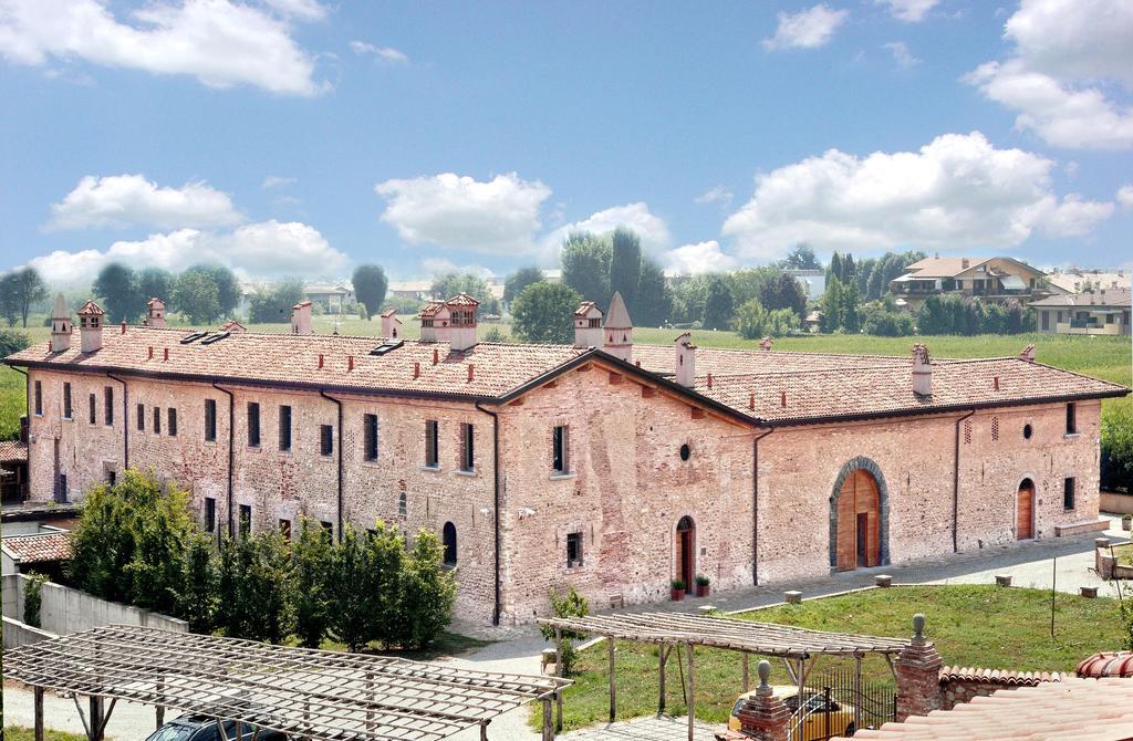 Corte Breda, Agriturismo Bed&Breakfast Chiari Luaran gambar