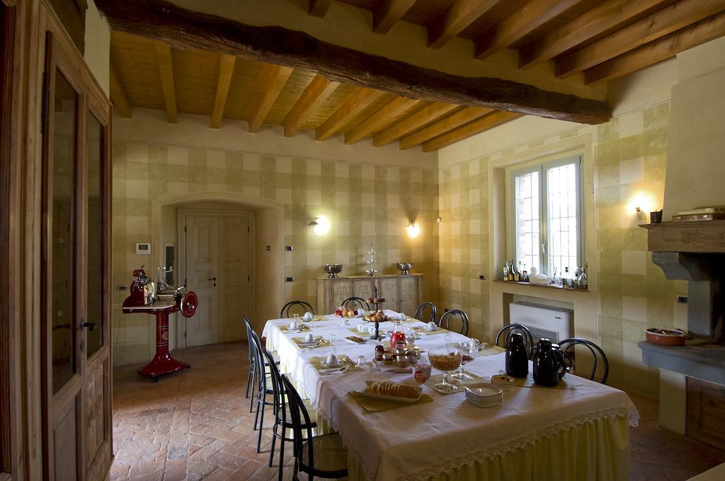 Corte Breda, Agriturismo Bed&Breakfast Chiari Luaran gambar