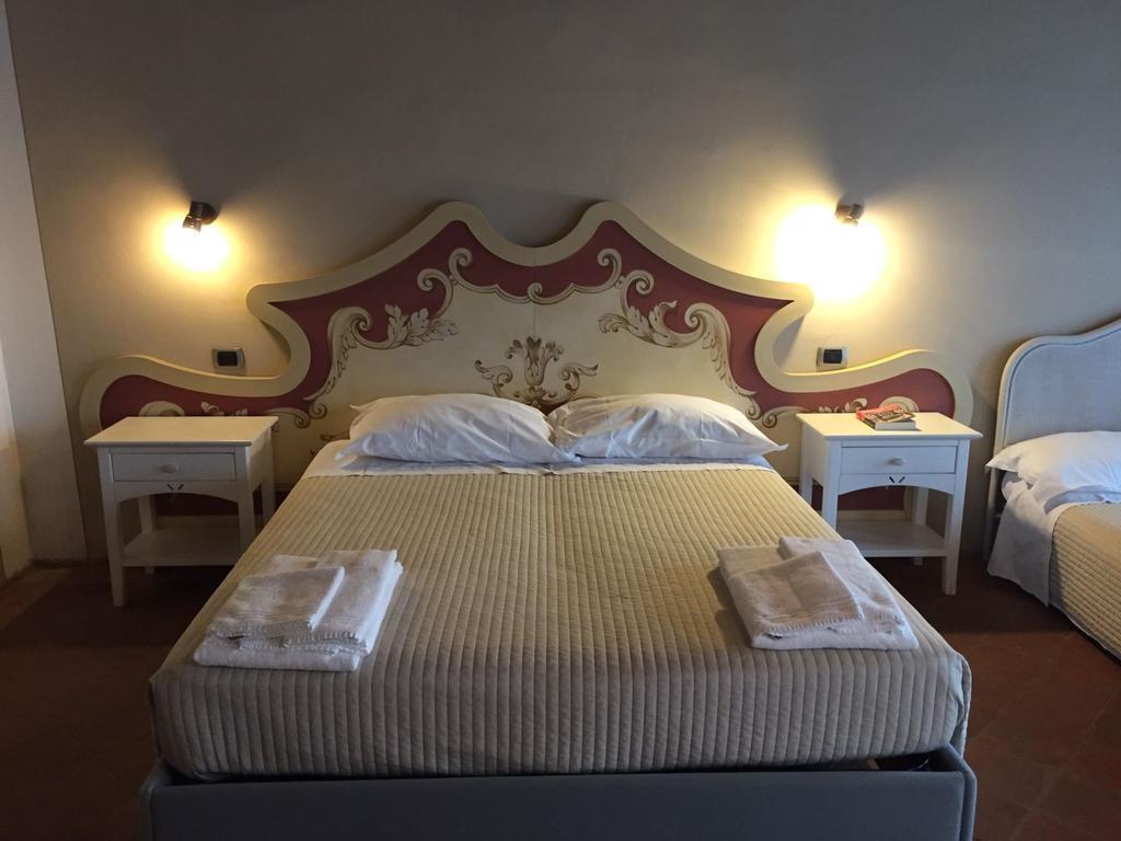 Corte Breda, Agriturismo Bed&Breakfast Chiari Luaran gambar
